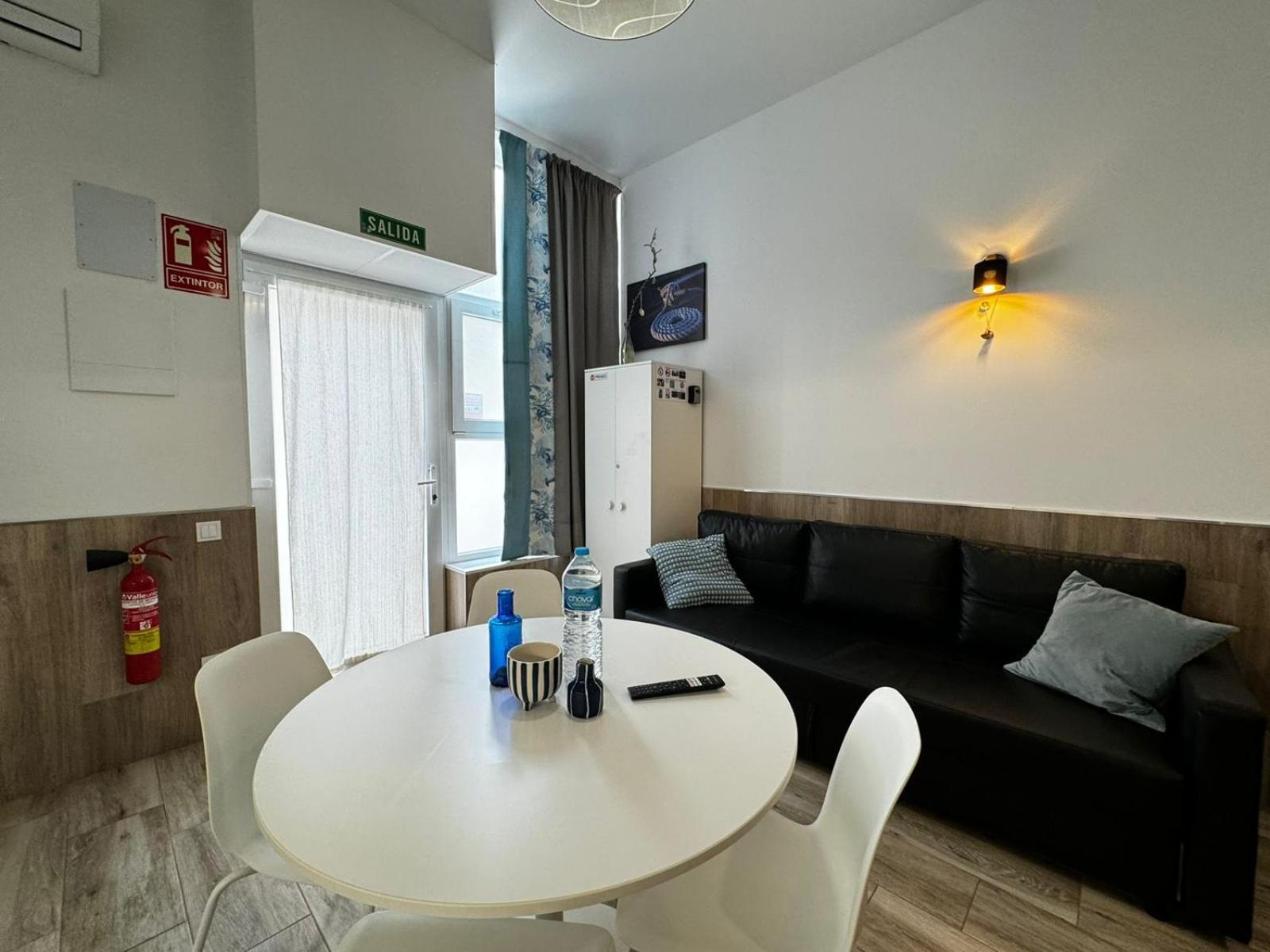 Aparthotel Moderno Apartamento Del Arquitecto Walencja Zewnętrze zdjęcie